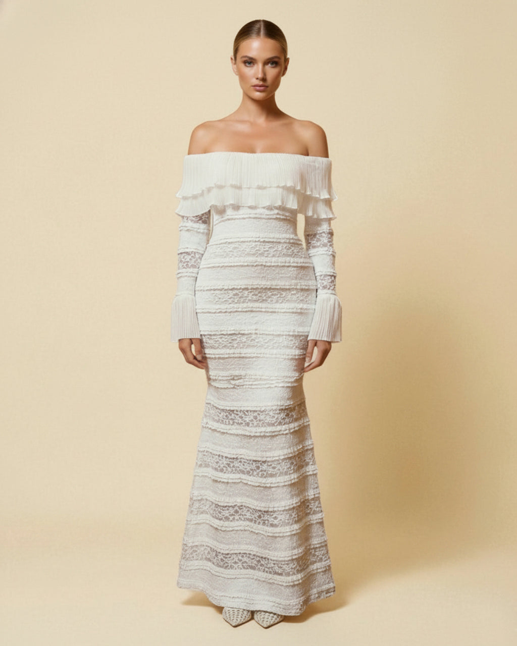 Fashion dresses summer – Claire Long Sleeve Maxi Dress in semi-sheer lace