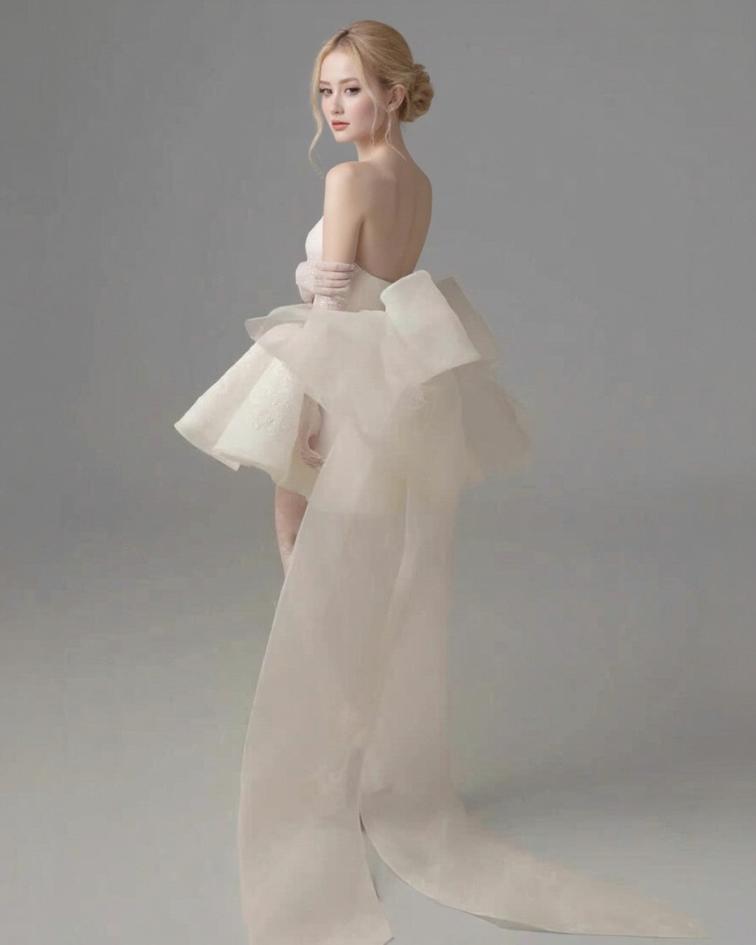 White bridal gown for wedding with 2.5 meter bow-tie tulle veil