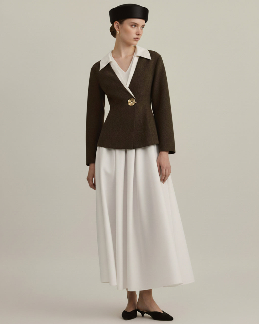 Amia Blazer in Brown, Old Money Fashion, old money hairstyles​