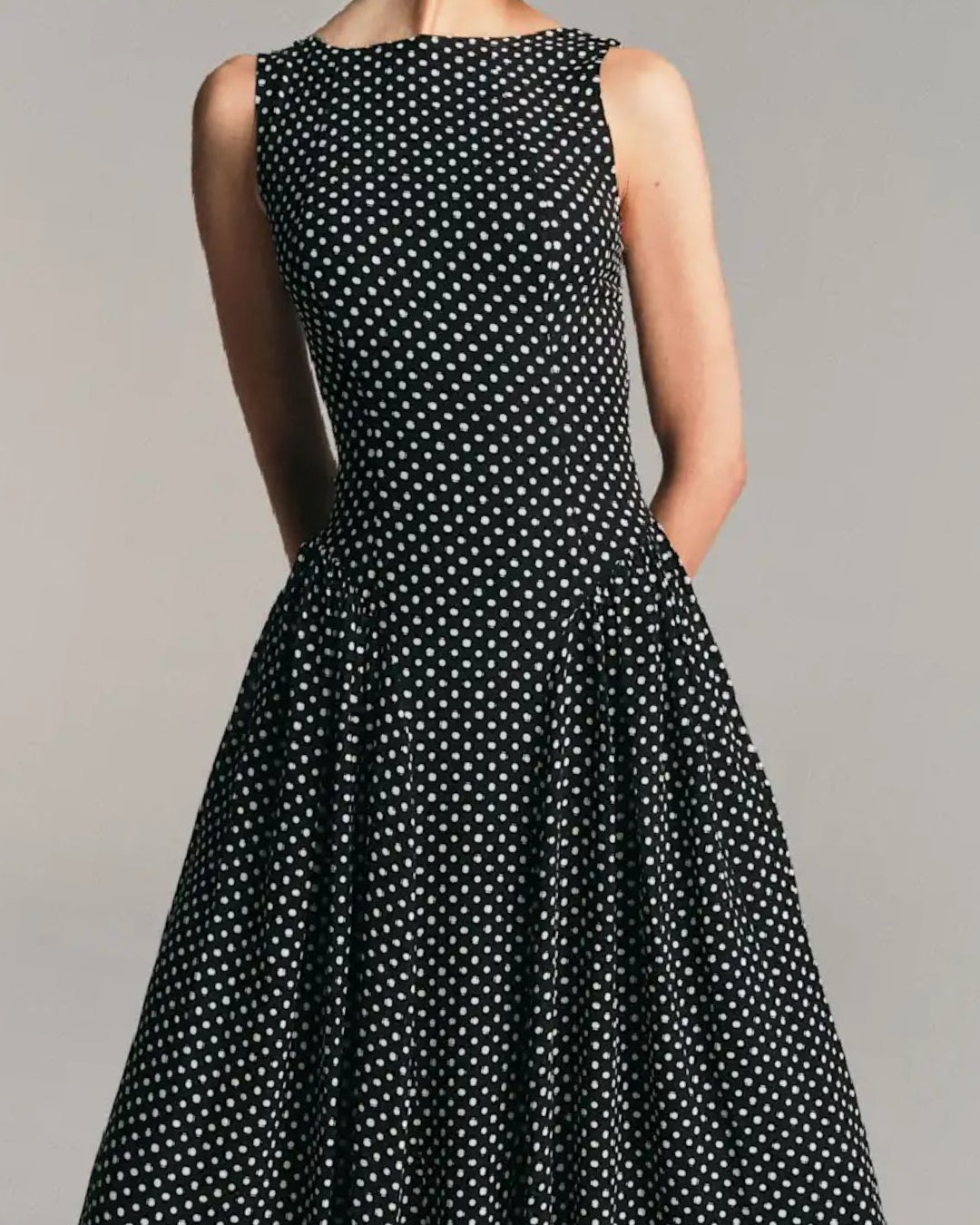 Anelis Micro Polka Dot Midi Dress in Black – Vintage Women's Dress Anelis Micro Polka Dot Midi Dress in Black – Vintage Women's Dress