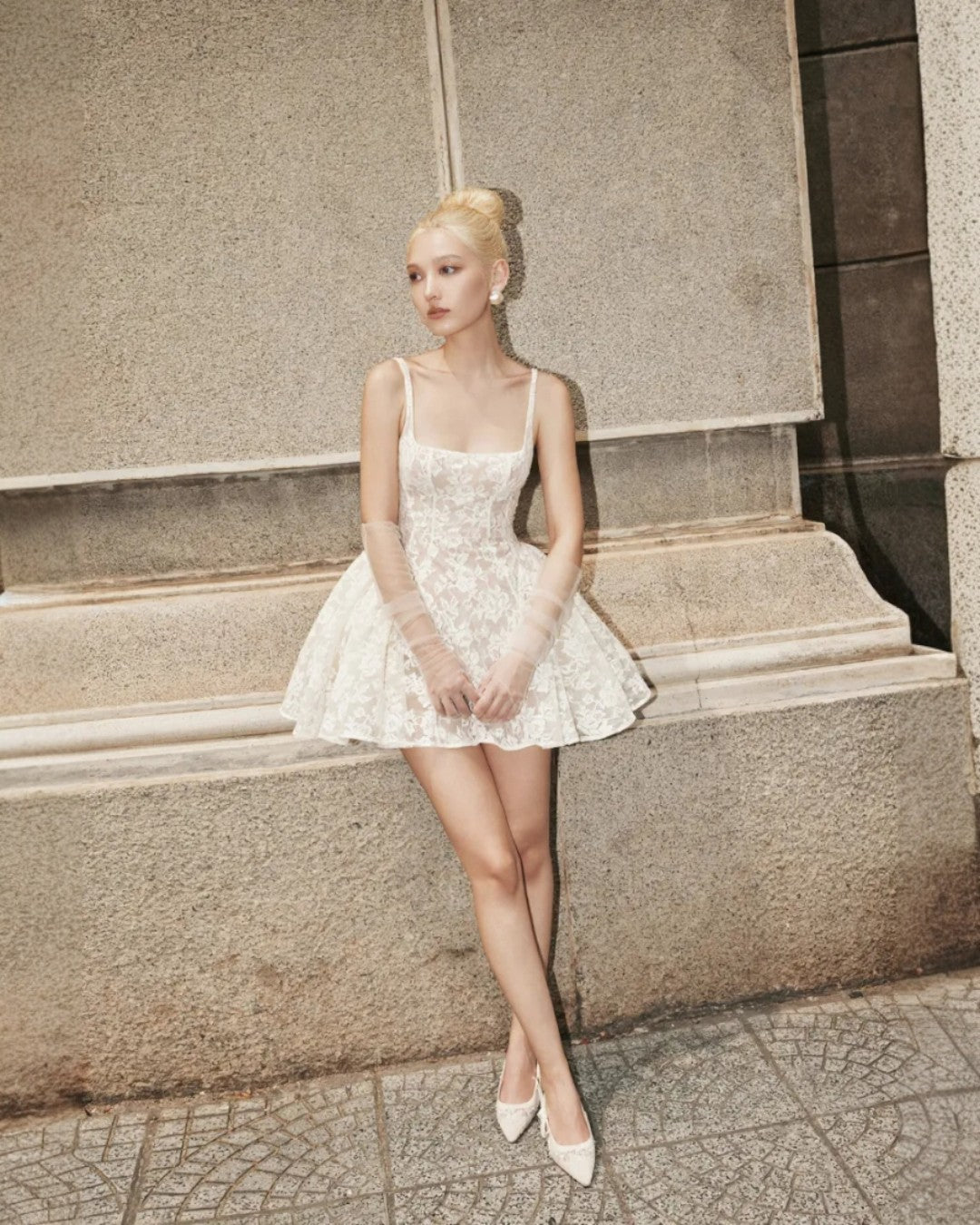 Daisy Lace Mini Dress - Ivory