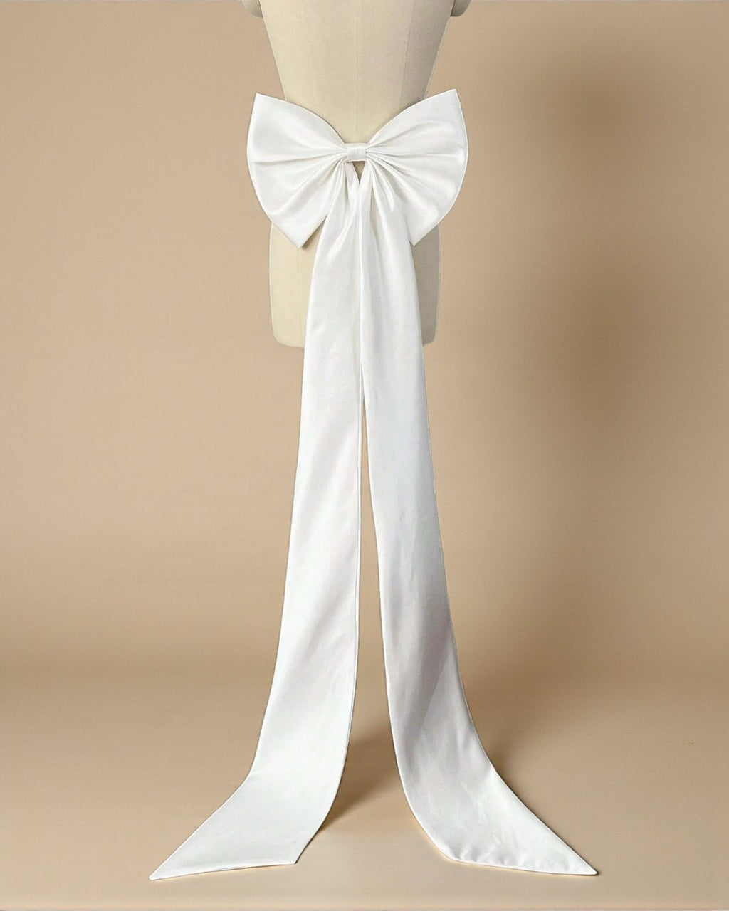 Luxe Ribbon Bow – Long Tail