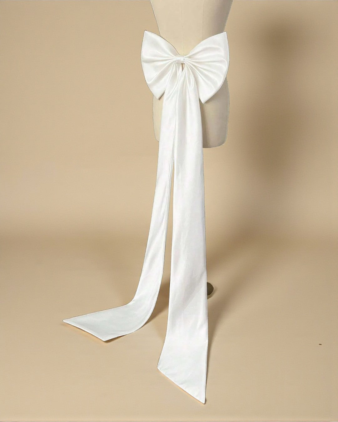 Luxe Ribbon Bow – Long Tail