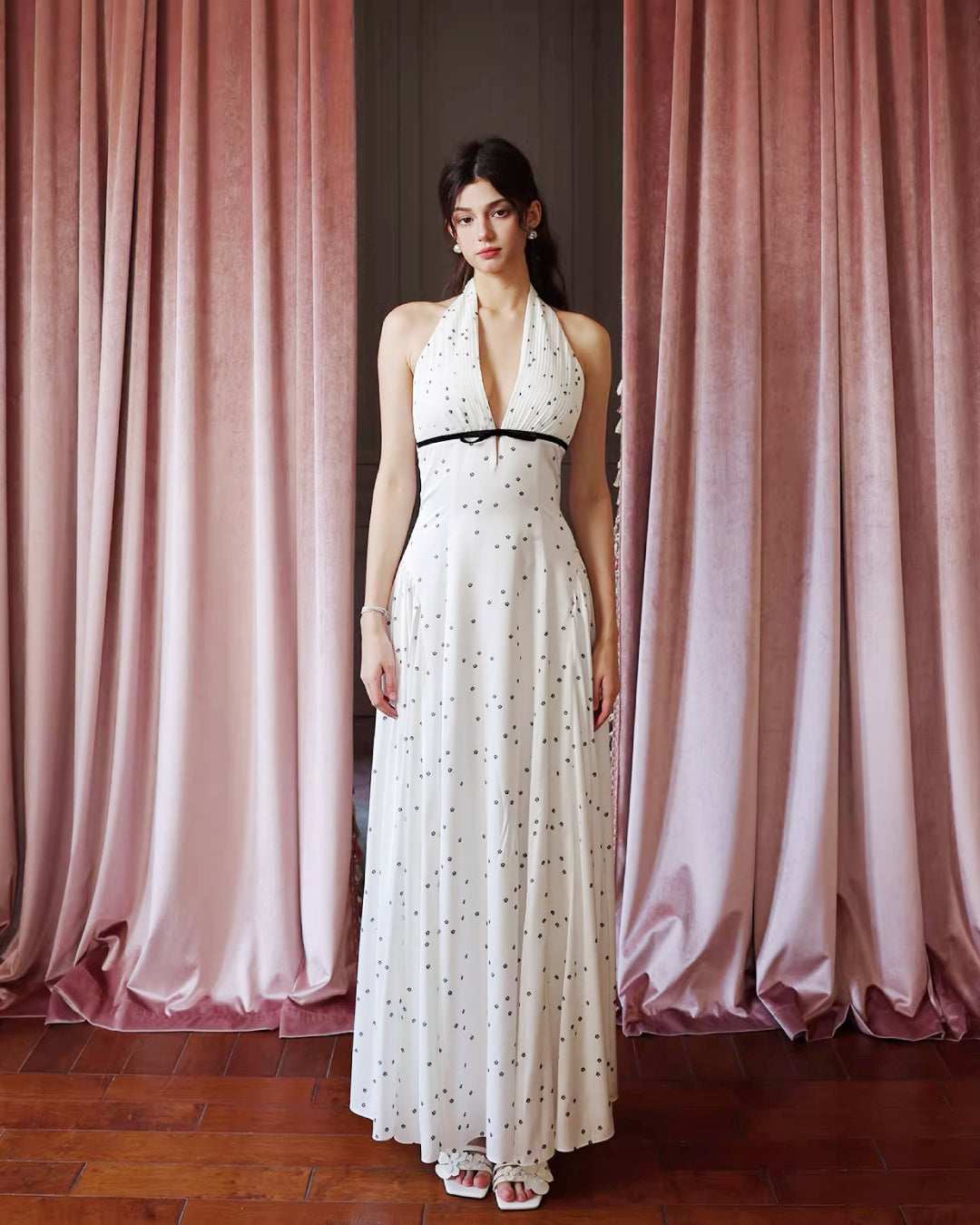 Solada Polka Dot Halter Maxi Dress - Old Money Dress M Solada Polka Dot Halter Maxi Dress - Old Money Dress M
